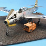 F-84 1/32 Scale OOB Build